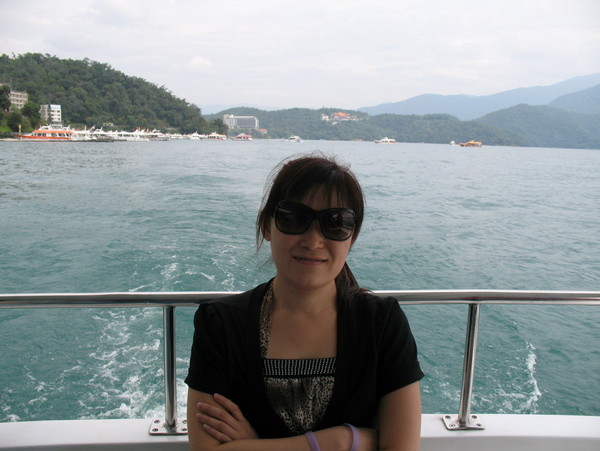 日月潭游船風景1