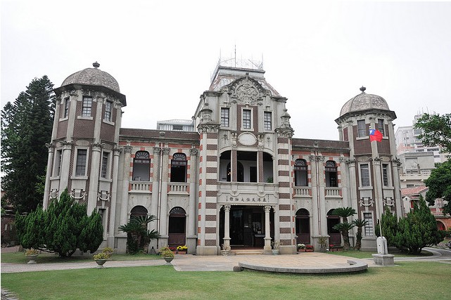 鹿港民俗文物館