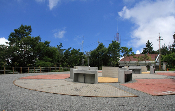 向陽森林游樂區